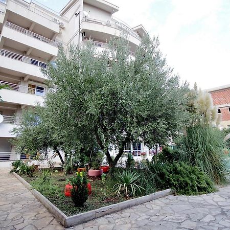 Blue Sky Apartment Петровац Экстерьер фото